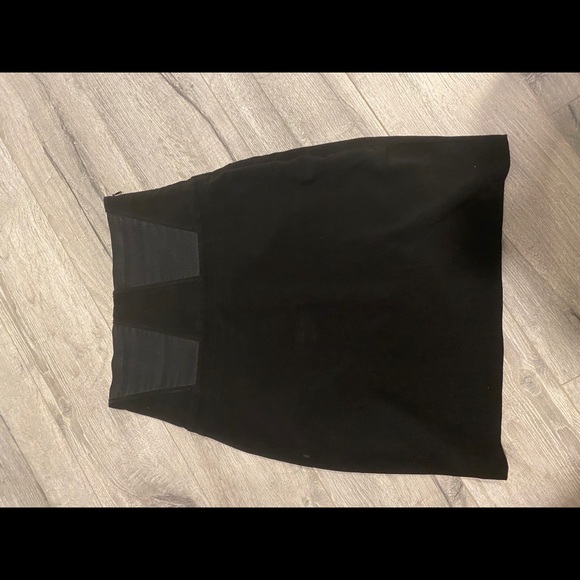 Elizabeth and James Skirt - Picture 4 of 5